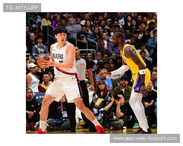 NBA明星球员在季前训练中积极备战新赛季，nba明星球员在季前训练中积极备战新赛季的是谁